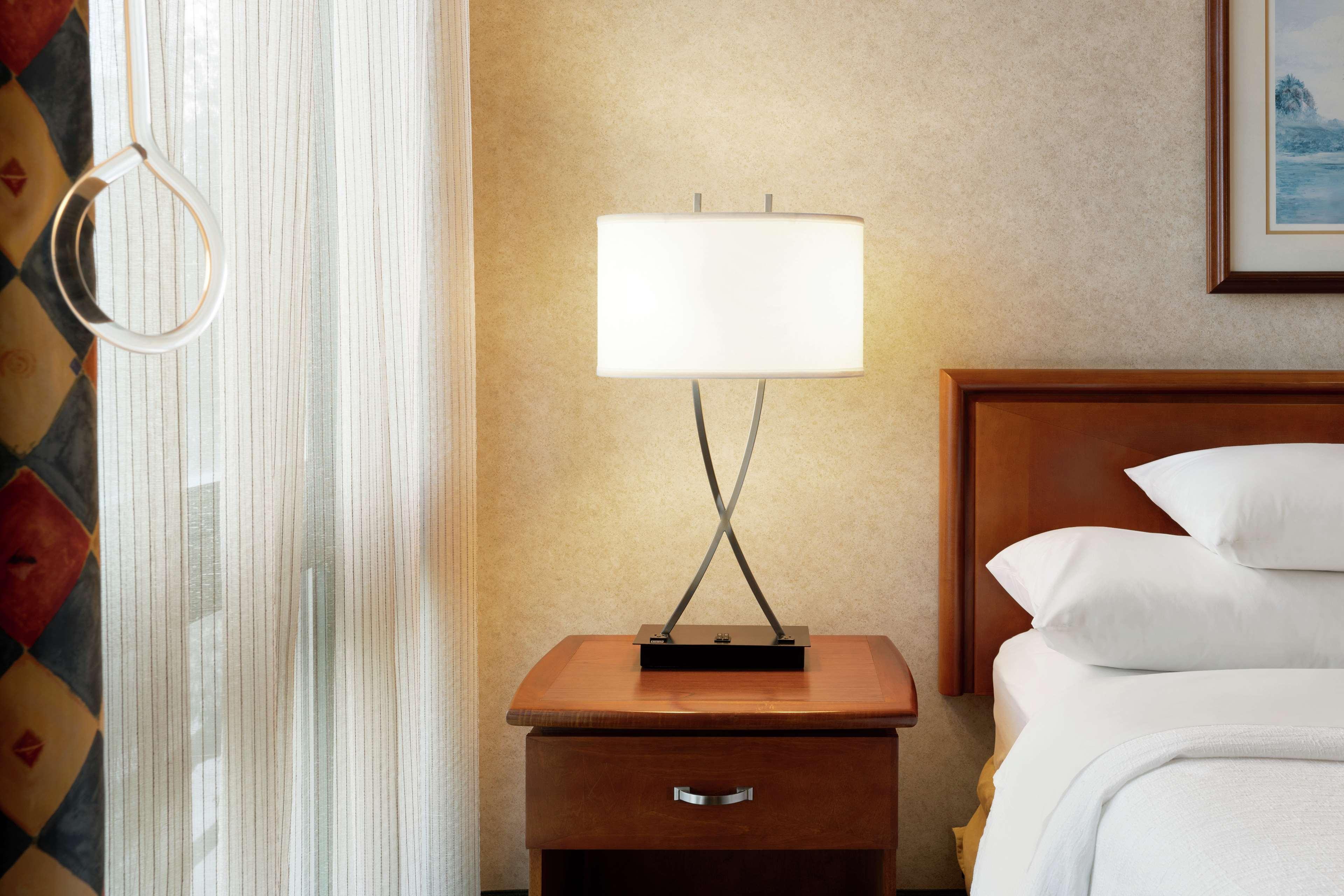 Embassy - Usf / Busch Gardens Hotel 3*