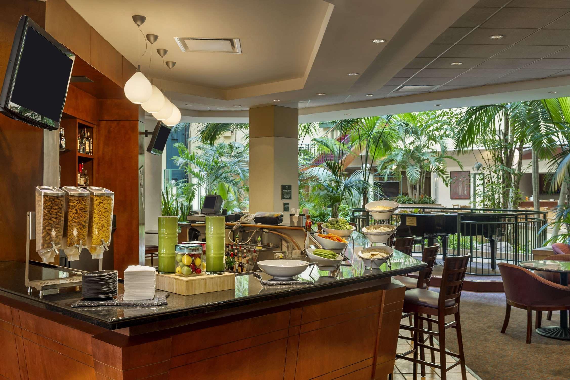 Embassy - Usf / Busch Gardens Hotel 3*