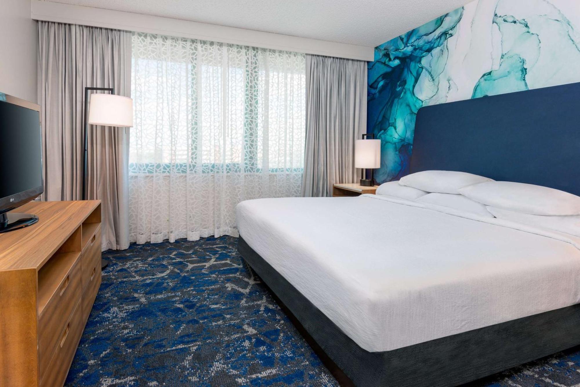 Hotel Embassy - Usf / Busch Gardens 3*